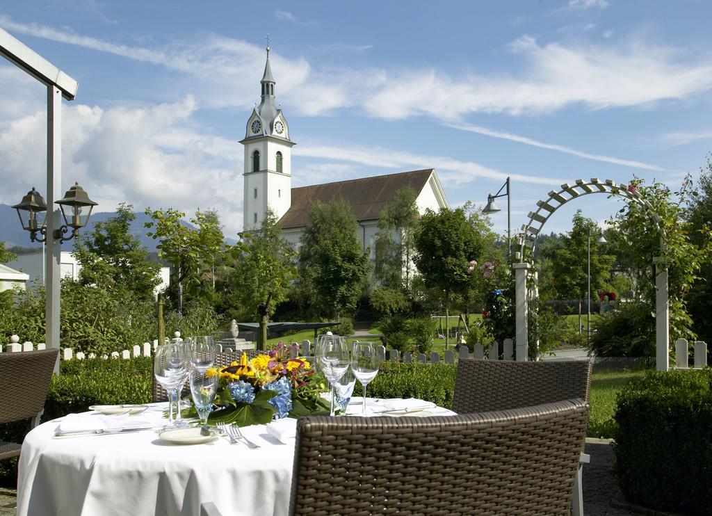 Landgasthof Hotel Roessli Ebikon Bagian luar foto