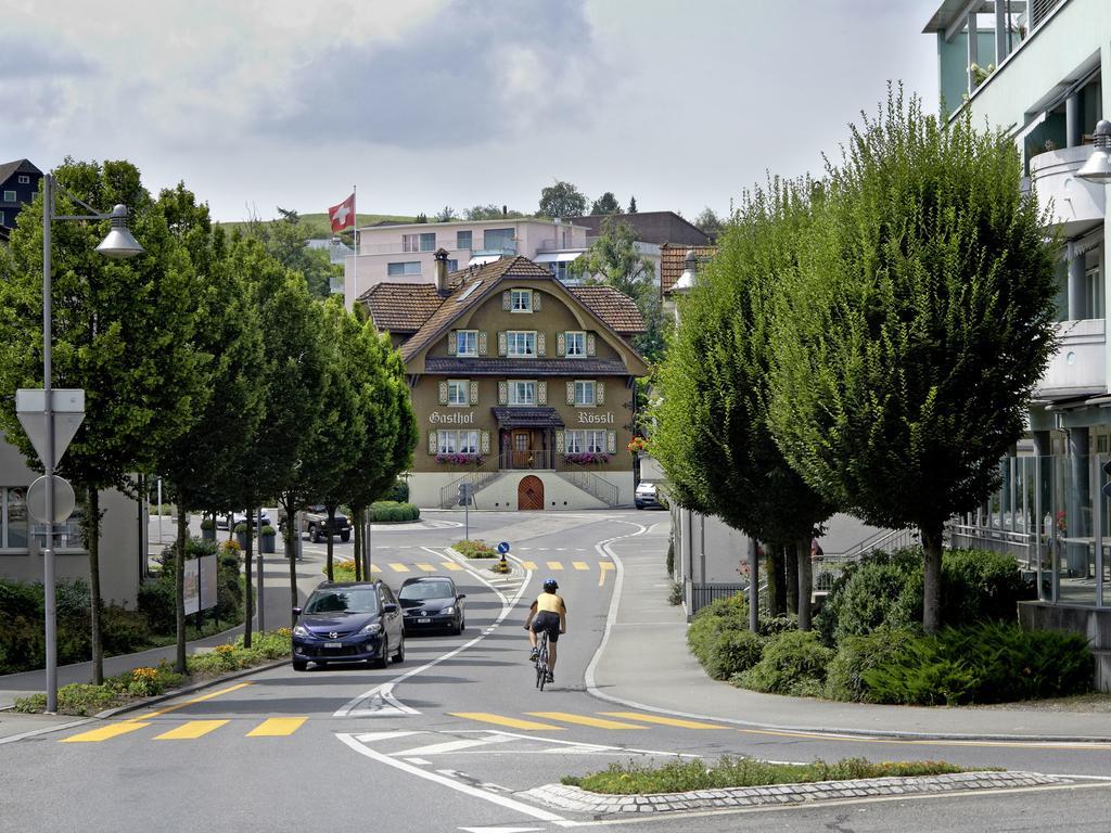 Landgasthof Hotel Roessli Ebikon Bagian luar foto